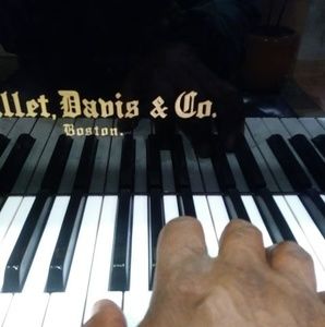 Meet your Posher, Charles